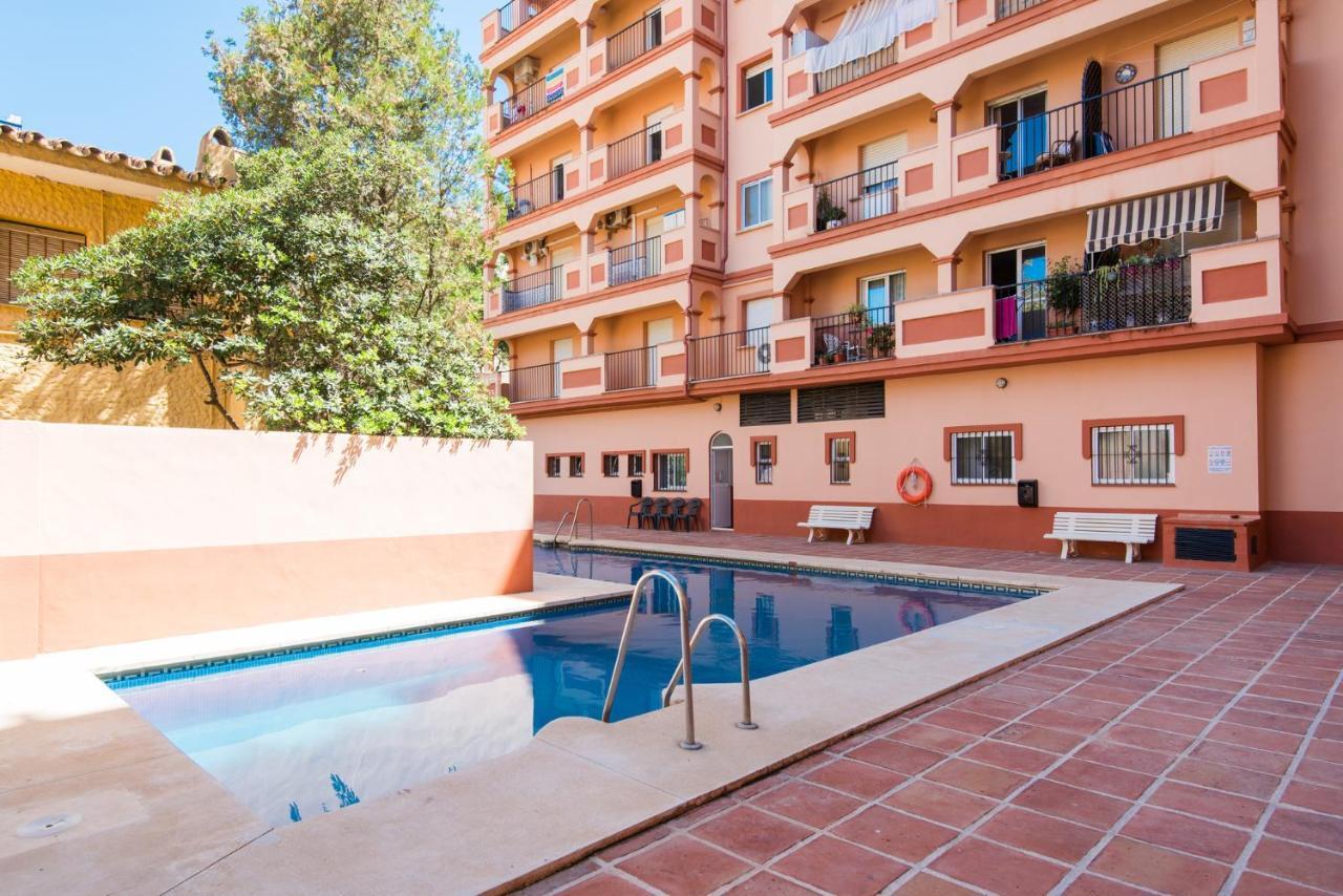 Boliches Center Apartment Next To The Beach, Parking, Pool & Terrace Fuengirola Exterior photo