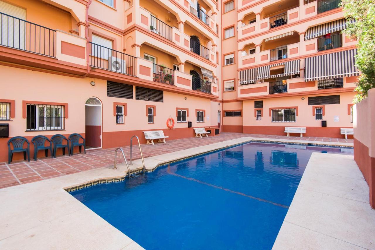 Boliches Center Apartment Next To The Beach, Parking, Pool & Terrace Fuengirola Exterior photo
